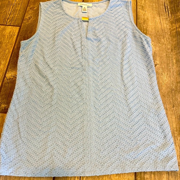 Calvin Klein Tops - Calvin Klein sleeveless top, size small